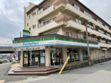 ファミリーマート豊中千成店