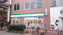 ファミリーマート 高知大橋通り店