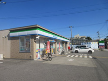 ファミリーマート 高知旭天神町店