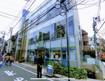 ファミリーマート 原宿神宮前店