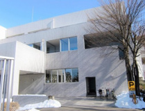 入間市立図書館