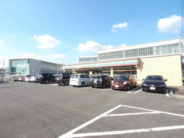 セブンイレブン 日進岩崎町竹ノ山店の画像1