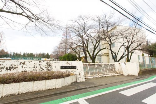 多摩市立多摩第三小学校