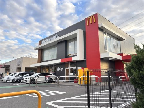 マクドナルド あざみ野ガーデンズ店