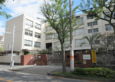 大阪市立鴫野小学校の画像1