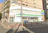 ファミリーマート東淀川駅前店