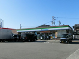 ファミリーマート　岸和田上松町店