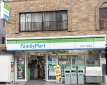 コンビニエンスストア ファミリーマート 向丘二丁目北店