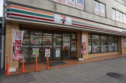 セブンイレブン 横浜上反町店の画像1