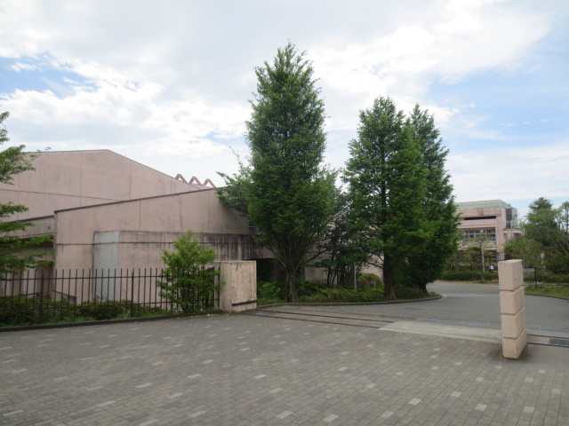 横浜市立中川西中学校