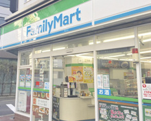 ファミリーマート お茶の水店