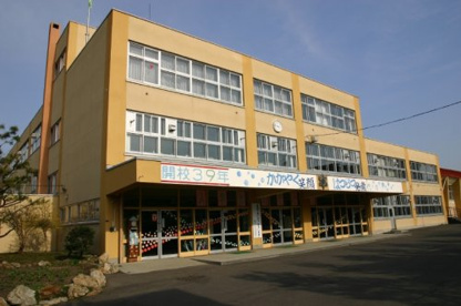 札幌市立発寒南小学校の画像1