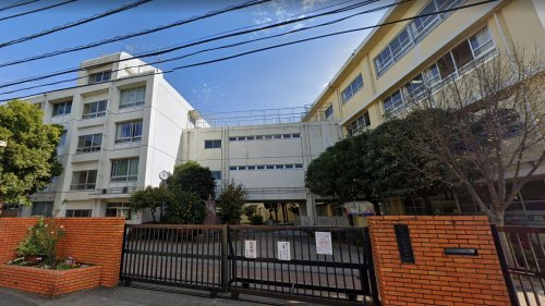 川崎市立向丘中学校
