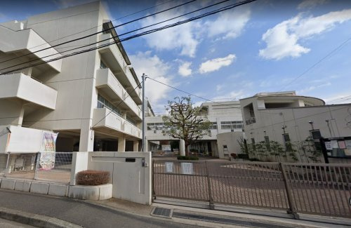 横浜市立市場小学校
