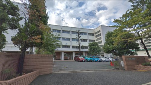 横浜市立青葉台中学校