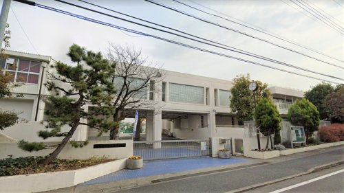 横浜市立あざみ野中学校