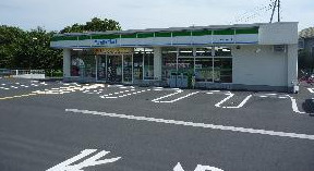 ファミリーマート 川越天沼新田店の画像1