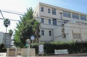 西宮市立段上西小学校の画像
