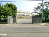 立川市立新生小学校