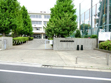 狛江市立狛江第四中学校の画像1