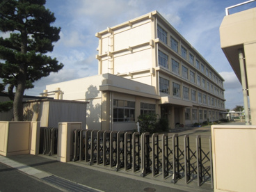 丸塚中学校区! 浜松市立佐藤小学校の画像1