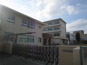 丸塚中学校区! 浜松市立佐藤小学校の画像2