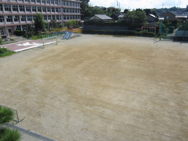 運動場 浜松市立富塚小学校の画像2