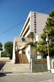 草加市立　瀬崎中学校の画像2