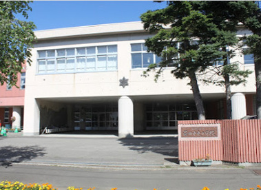 札幌市立前田中央小学校の画像1