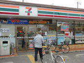 セブンイレブン　尼崎浜３丁目店