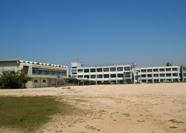 美木多小学校の画像1