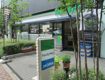 ファミリーマート トキワ大崎店の画像1