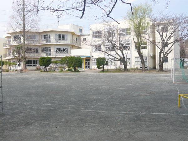 多摩第三小学校