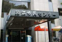 狛江市立中央図書館