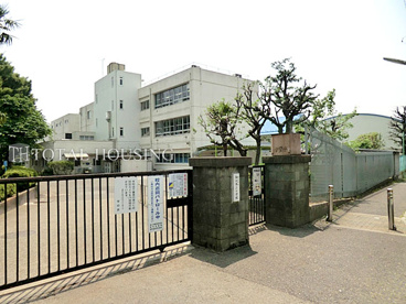 狛江市立狛江第三小学校の画像1