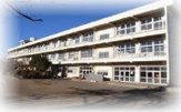 鵜野森中学校