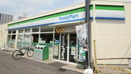 ファミリーマート 矢向駅西店の画像1