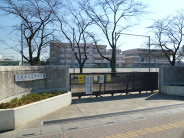 上尾市立芝川小学校の画像1