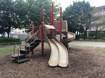 下の公園の画像1