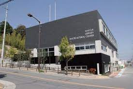 箕面市立小野原図書館の画像1