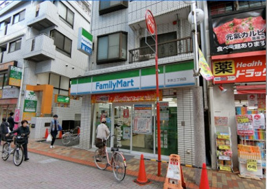 ファミリーマート 平井三丁目店の画像1
