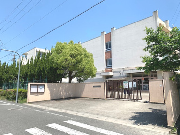 枚方市立招提中学校の画像1