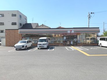 セブンイレブン 枚方招提元町店の画像1