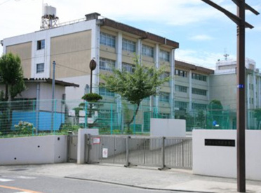 川崎市立犬蔵中学校の画像1