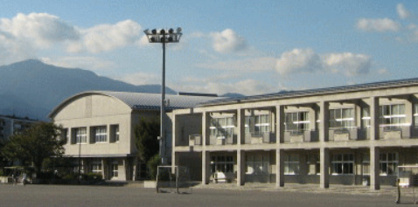 伊勢原市立石田小学校の画像1