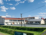 東小学校