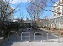 横河公園