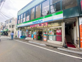 ファミリーマート 千歳船橋駅南店