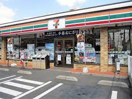 セブンイレブン 草加旭町４丁目店の画像1