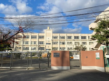 高槻市立第八中学校の画像1
